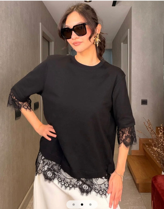Backless lace top