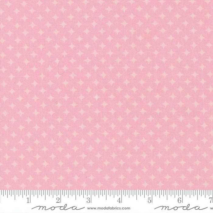 Blush- Scenery Diamonds- Fat Quarter