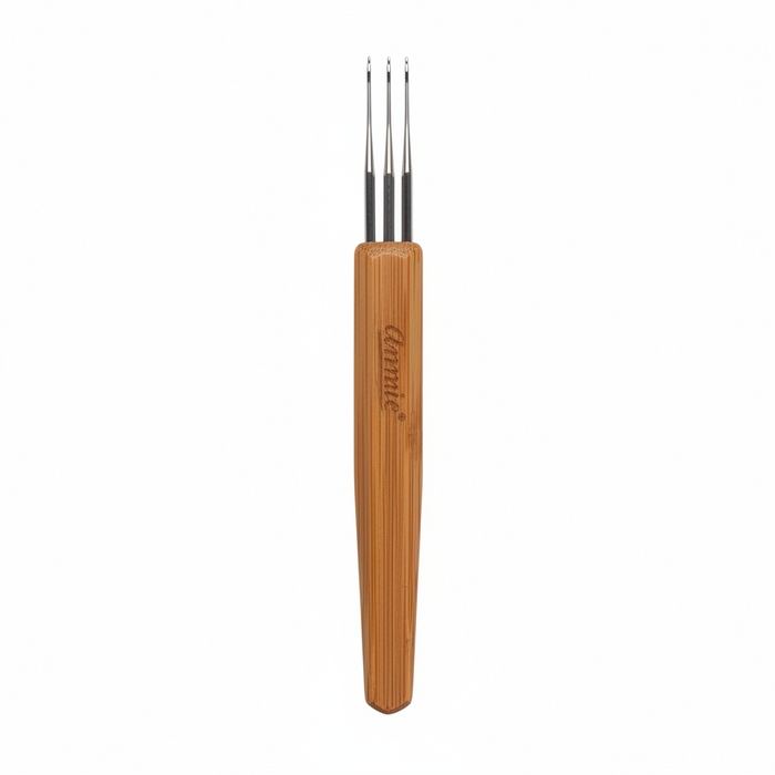 Annie Dreadlocks Crochet Needle 3 Hook 0.75mm, 1 Count, Wood