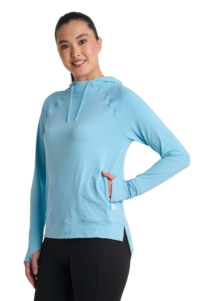 Color_Arctic Blue Diamond Jacquard