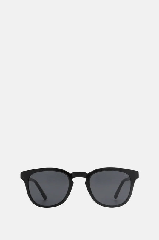 A.Kjaerbede Bate Sunglasses in Black