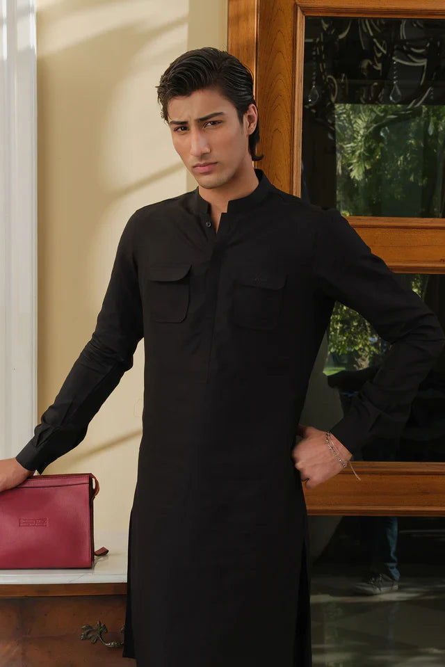 BLACK LINEN DOUBLE FLAP POCKET KURTA PAJAMA