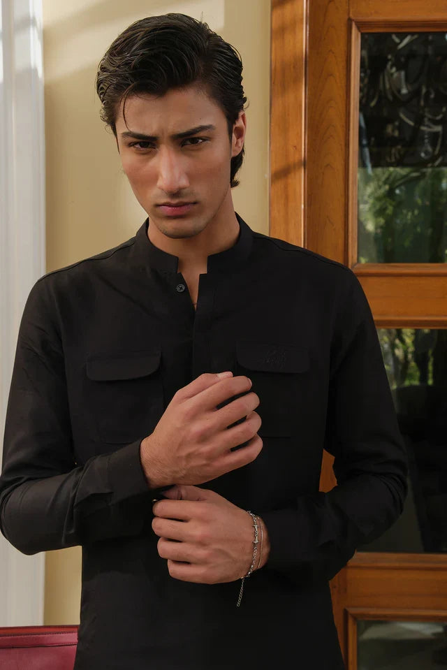 BLACK LINEN DOUBLE FLAP POCKET KURTA PAJAMA