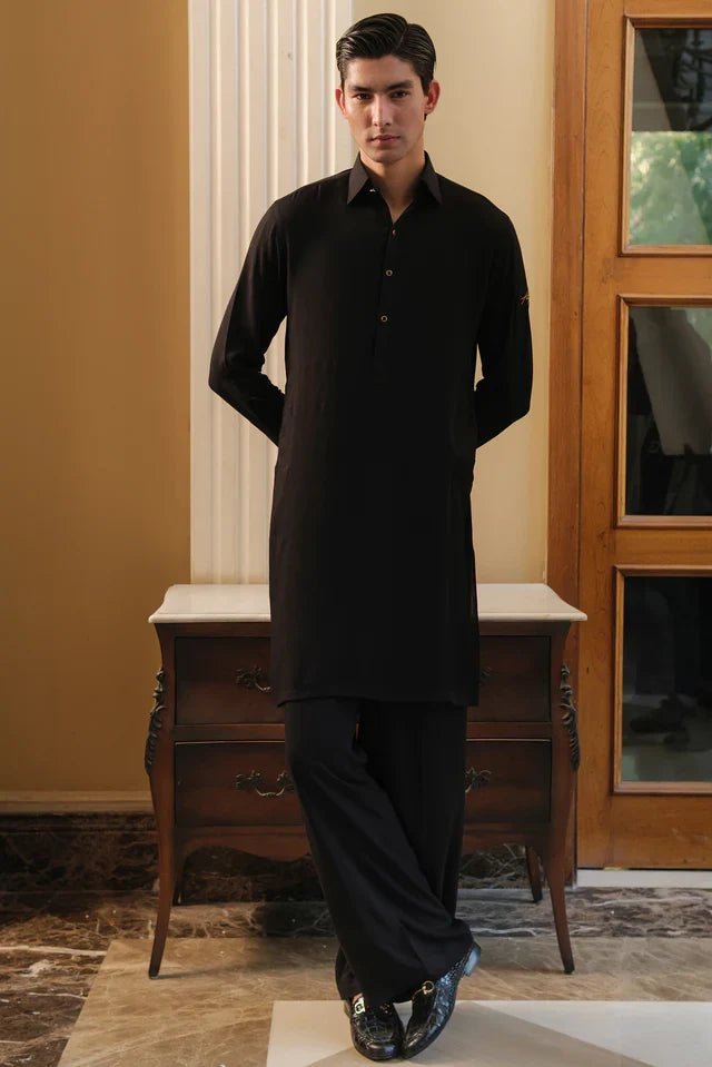 BLACK LINEN FARSHI KURTA PAJAMA
