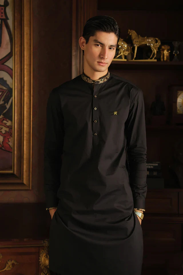 BLACK STRETCHABLE COTTON KURTA PAJAMA