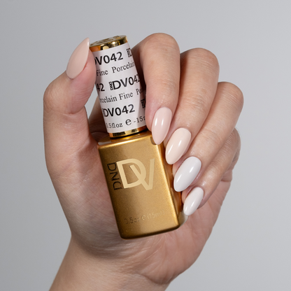 DND Diva Gel & Nail Polish - Porcelain Fine #042