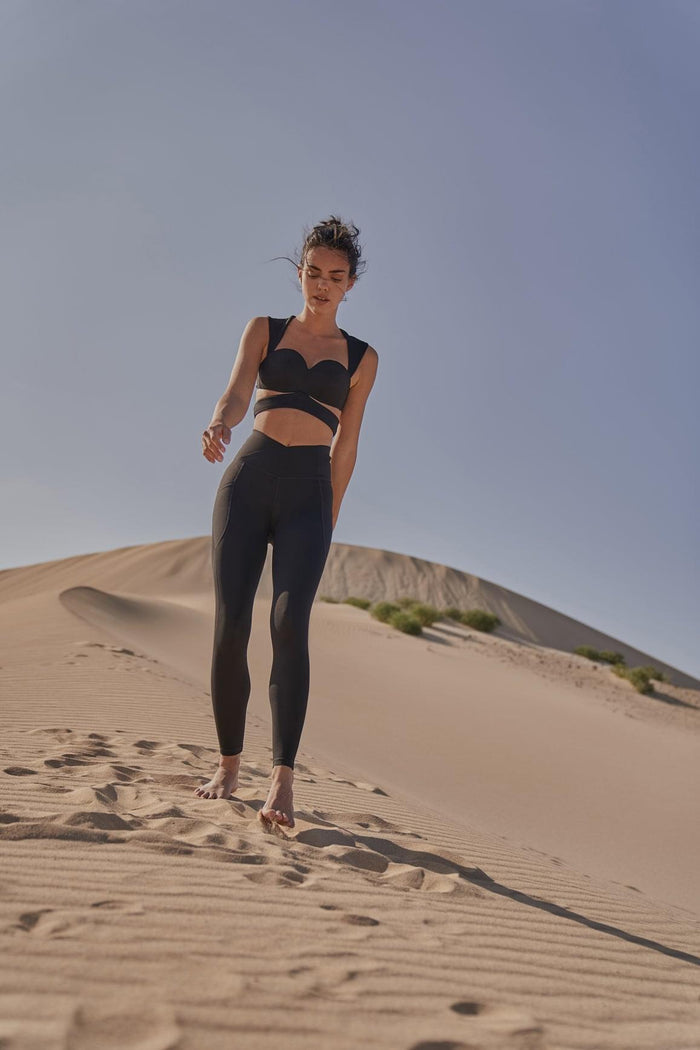 Bra + Legging / Black / S (US 2)