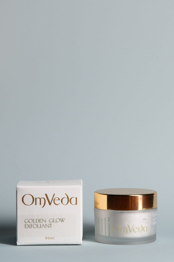 Golden Glow revitalising exfoliant 50 ml, jar and box by OmVeda