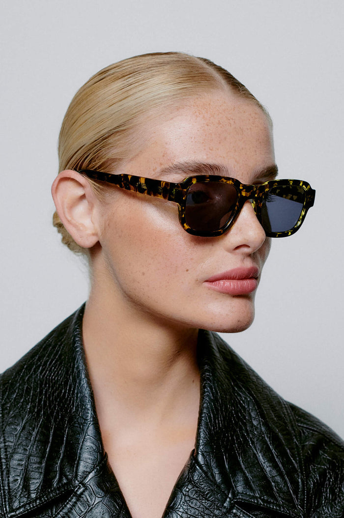 Halo Sunglasses Black/Yellow Tortoise