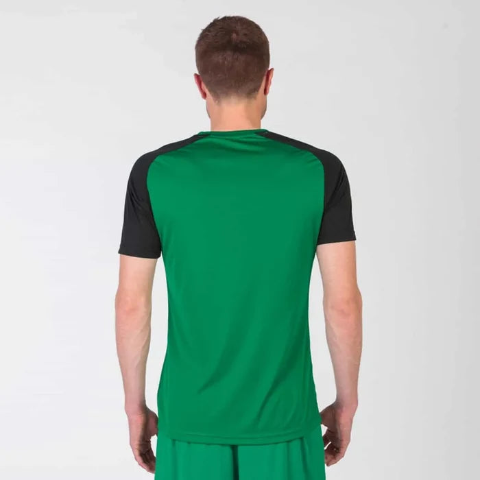 Joma Boys Academy IV T-shirt in green and black, casual cotton T-shirt with Joma branding and sporty design.