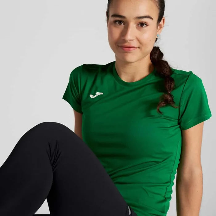 Joma girls' green Combi T-shirt with short sleeves, made of soft fabric, designed for comfortable casual wear.
