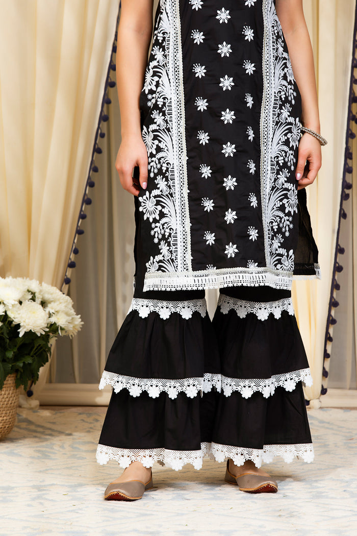 Lace Garara