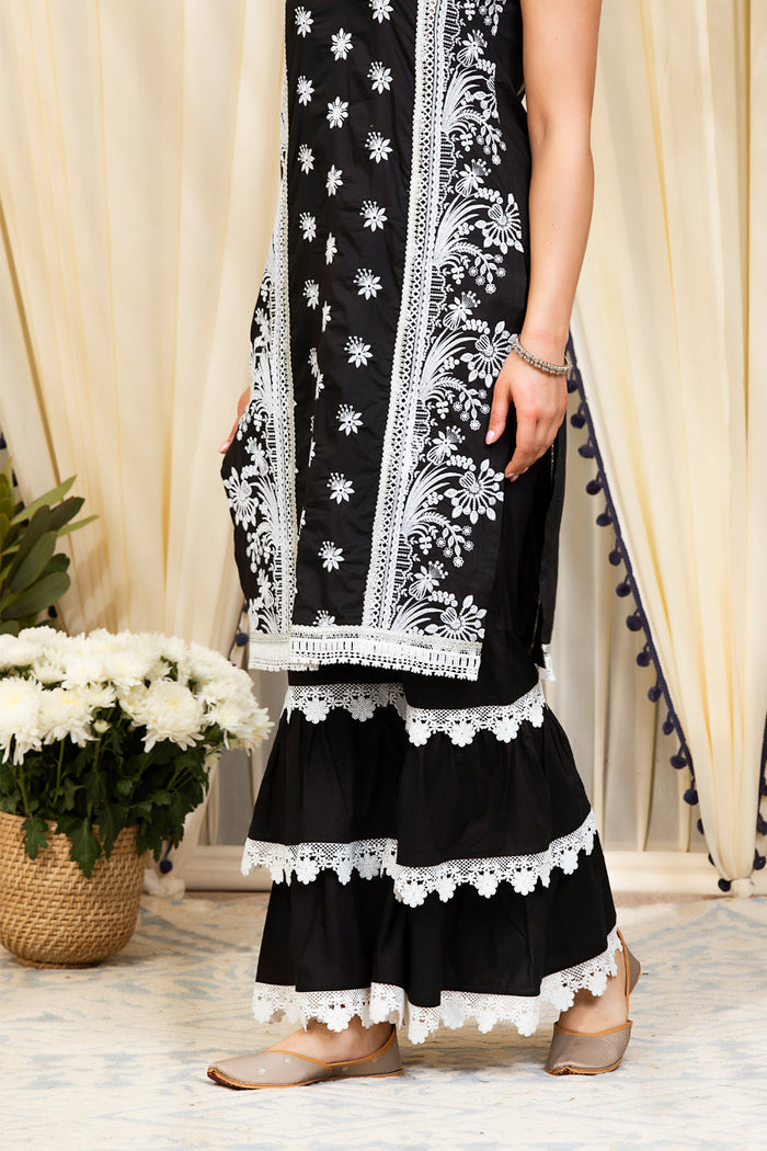 Lace Garara