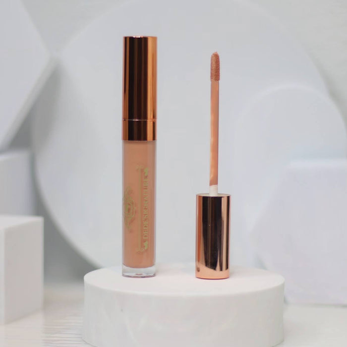 LOVELY STAY IN PLACE MATTE LIQUID LIPSTICK