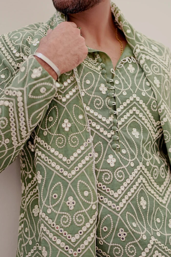 NAQOOSH – PALETTE GREEN KURTA PAJAMA