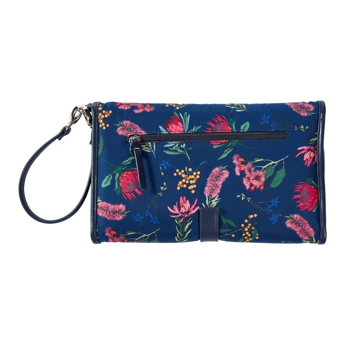 OiOi Nappy Clutch - Navy Botanical