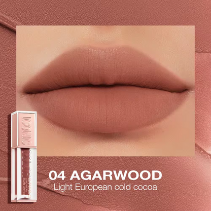 04 Agarwood