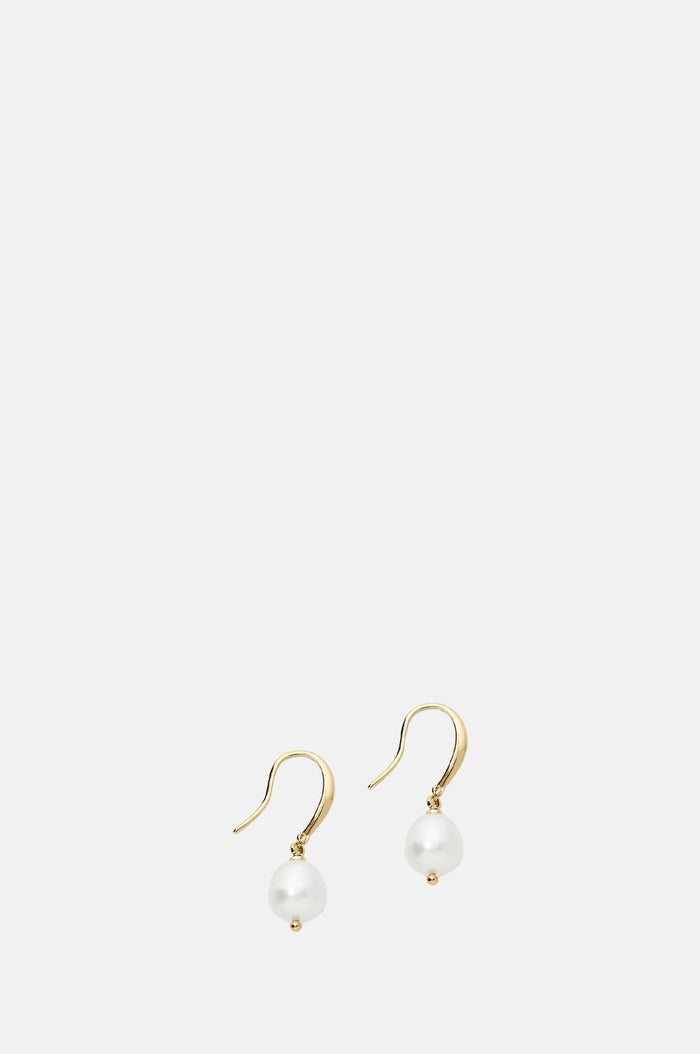 Olive and Piper Prado Pearl Gold Drop Earrings.