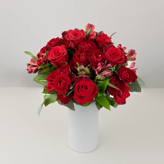 Ruby Red Flower Bouquet Vase - Image