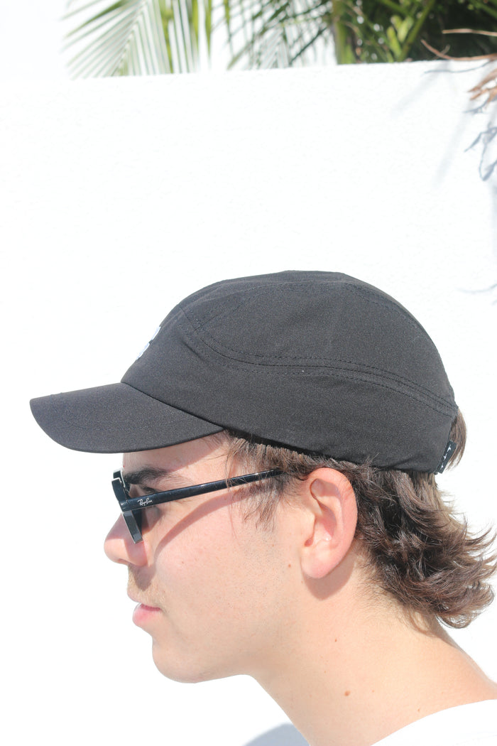 Short brim Run Cap