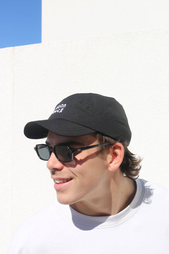 Short brim Run Cap