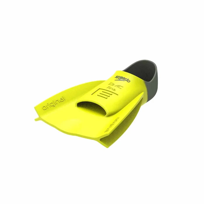 Yellow Speedo DMC Original fins for swimming, featuring lightweight design and adjustable straps for comfortable fit.