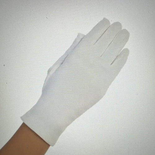 Tip Top Matte White Gloves